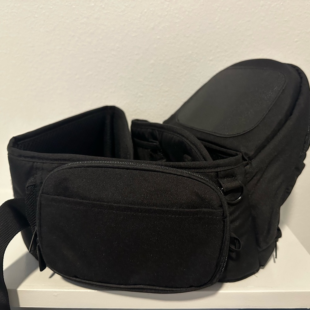 Tush baby strapless baby hipseat